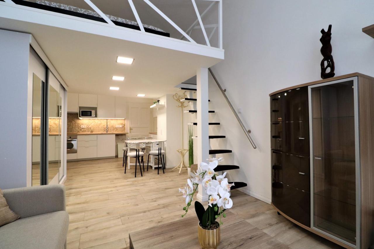 Roxy Studio 4A บูดาเปสต์ ภายนอก รูปภาพ